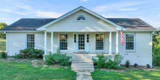 Tucked away on a scenic 7-acre retreat in the heart of Thompson's Station Gallery 1