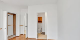 805 S CHARLES Street S Gallery 22