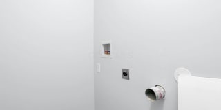 42 King Avenue Gallery 21