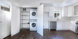 522 N Maplewood Street Gallery 6