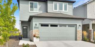 4 bedroom, 2.5 Bath is a Must See! 1962 SqFt, Beautiful Parks, No Landscaping, and More! Gallery 1