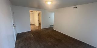 Spacious 2 bed/2 bath in Millcreek-**Move in Special-1/2 off first month** Gallery 37