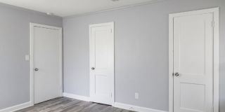 352 Adams Street Gallery 9