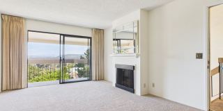 Golden Oaks 2 bedroom condo. Sweeping bay views. Rarely available.. Gallery 1