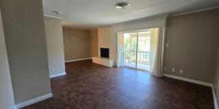A Fabulous 3 Bedroom Townhome Centrally located. Gallery 33