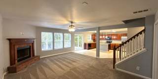 Must See 4 bedroom house! Gallery 11