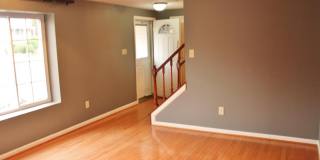 9400 WROUGHT IRON Court Gallery 4