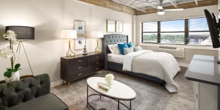 Elevate 758 Gallery 1