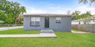 8415 North 10th Street Gallery 1