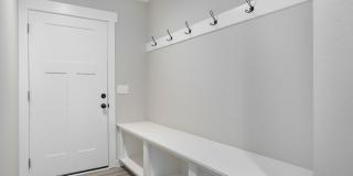 LEASE NOW! 3 BED, 3.5 BATH NEW BUILD! Gallery 19