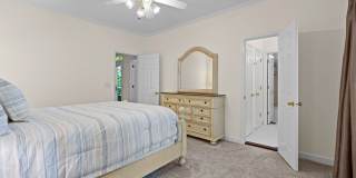 200 Aurora Way Gallery 37