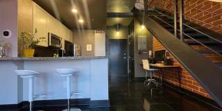 Move in ready modern loft condo in Uptown Charlotte just seconds to all the action. Gallery 44