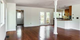 Coastal Charm in the Heart of Port Royal Gallery 13