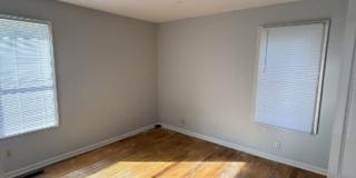 3 Bed 1 Bath Available Now! Gallery 10