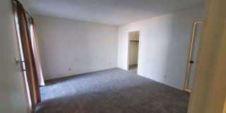 2 Bed 2 Bath Gallery 9