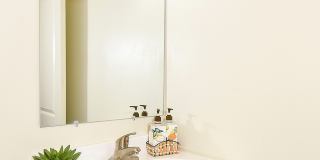 Vairo Village Gallery 8