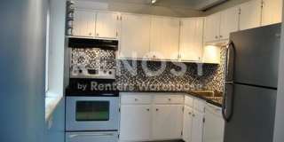 Beautiful 1 Bed 1 Bath in Capitol Hill (Water/sewer and Trash Utilities Included!) Gallery 10
