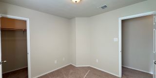 Viewable NOW!  Small Pets Accepted! Gallery 29