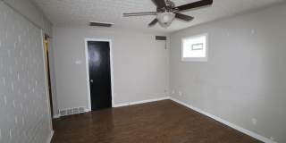 Englewood Drive - Northwest Blvd Gallery 7