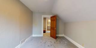 Madison/W.95th neighborhood : 3 bedroom/1 bath single family house available NOW. Gallery 72