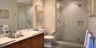 One University Circle Gallery 19