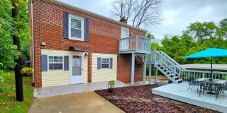 706 North Caldwell Street Gallery 21
