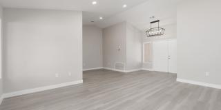Renovated home in 55+Sun City Summerlin Gallery 6