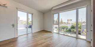 5135 W Adams Gallery 6