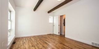 3002 Franklin Boulevard Gallery 12