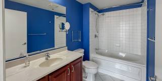 Luxury and Convenience in Royal Oak Gallery 18