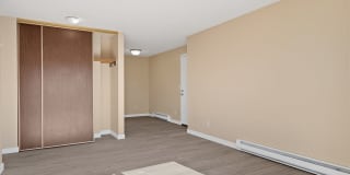 Stonebridge Gallery 109