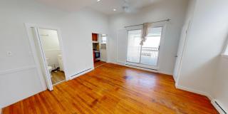 927 Pine Street - 302 Gallery 1