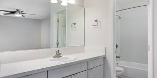Summerwood Apartment Homes Gallery 36