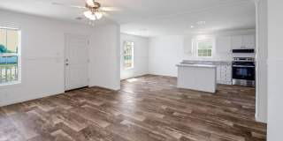 1447 Whispering Pines Loop Gallery 6