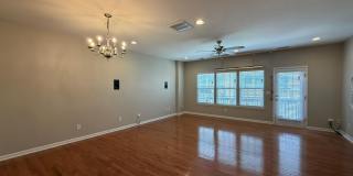 233 N Irwin Avenue Gallery 10