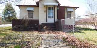 6 Douglas Street Gallery 1