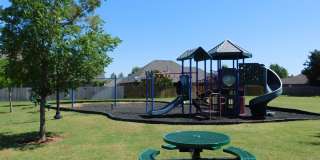 Very Nice 3 Bedroom 2.5 Bathroom House + Office Gallery 22