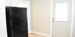 647 Mt Vernon Avenue Gallery 17
