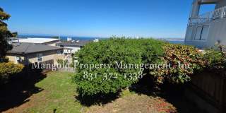 2 Bed 1 Bath  New Monterey Home with Scenic Bay Views and Spacious Yard Gallery 13