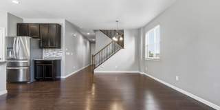 Large Broomfield house with GREAT St Vrain Valley schools! Gallery 8