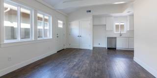 522 N Maplewood Street Gallery 4