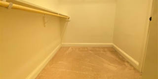 3/2 1842 sqft 2304.95 per month 1144 Island Park Blvd Gallery 22
