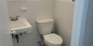 224-30 W RITTENHOUSE SQUARE Gallery 10