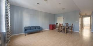 372 Bramhall Ave Gallery 1