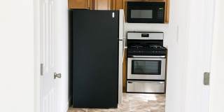 4 St James St Gallery 1