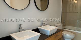 2025 Meridian Ave Gallery 17