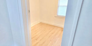 ***RENT READY~4 Bed RENOVATED 2 story house/w/ downstairs bedroom/Granite countertops Gallery 14