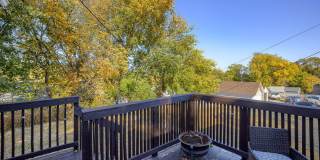Cozy 1 Bedroom Bungalow!! Gallery 19