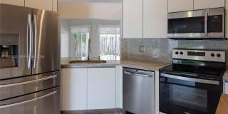 10121 NW 51st Ln Gallery 5