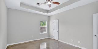 412 W Avenue C Gallery 21